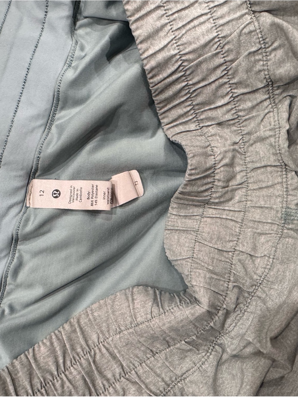 lululemon athletica women’s Light Blue and Heather Gray Hybrid Shorts
